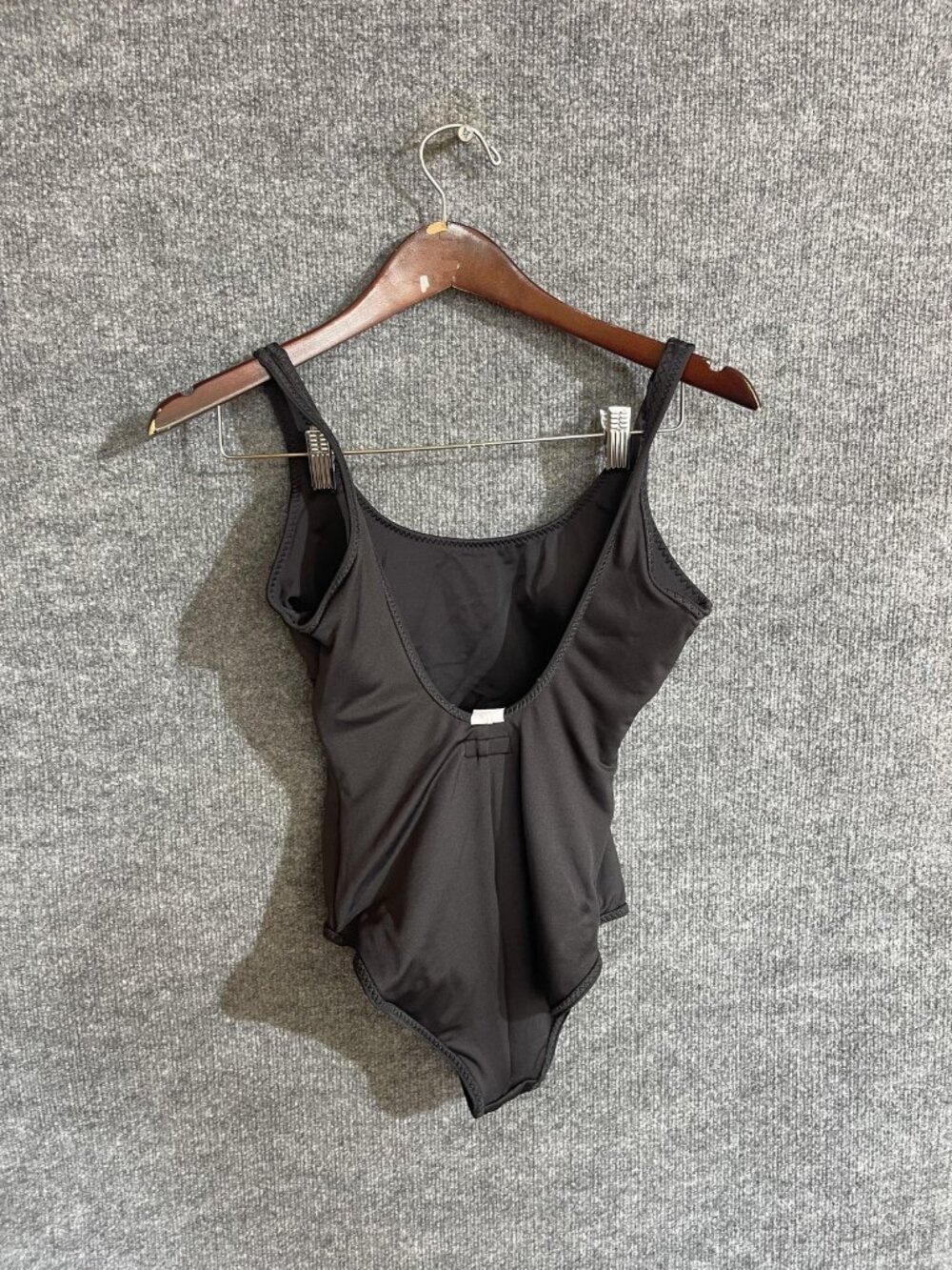 Fabletics One Piece Swimsuit Womens Small Black Scoop Tie Back Lined Stretch
